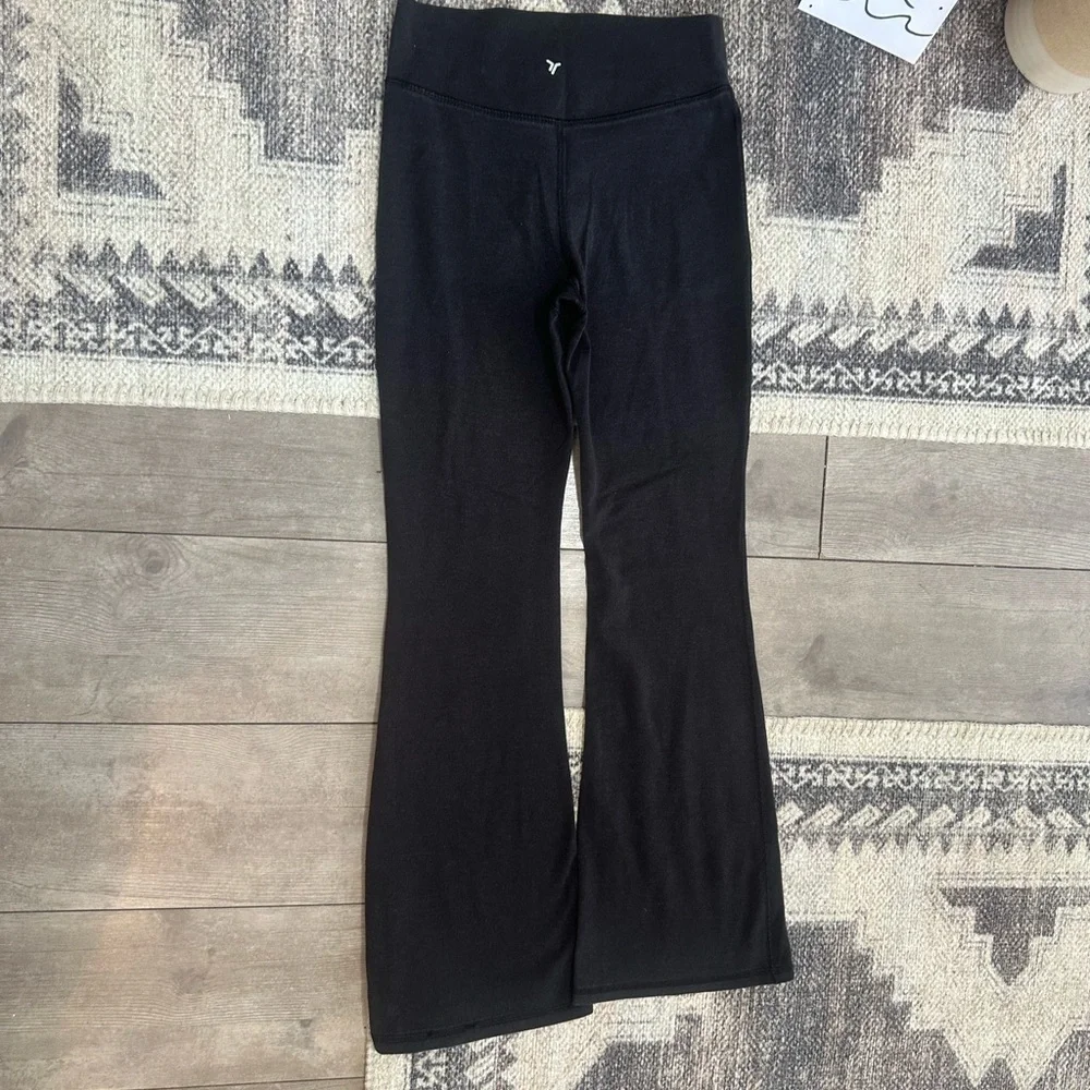 Old Navy Active Girls Black High Rise Flare Pants Size large Go Dry High Rise